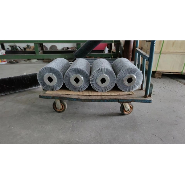 Abrasive nylon polishing brush