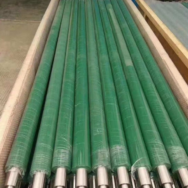 rubber roller with shaft