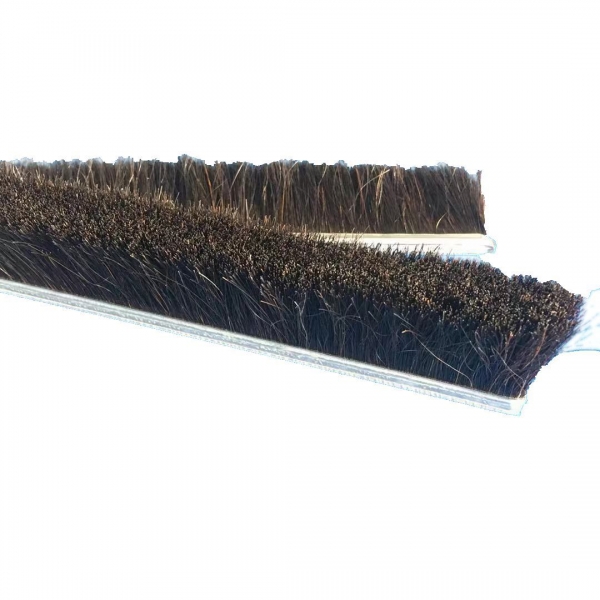 horse hair strip brush