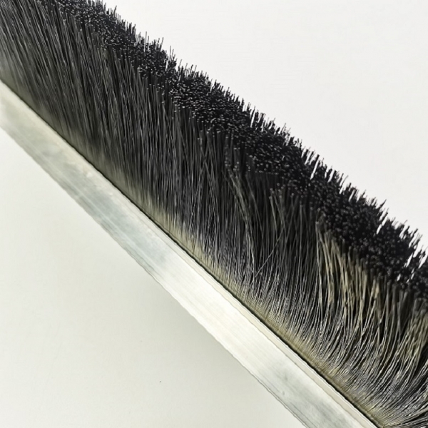 strip brush seal