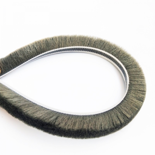 weather strip brush seal