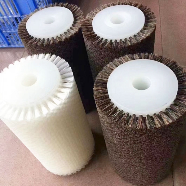 horsehair brush roller