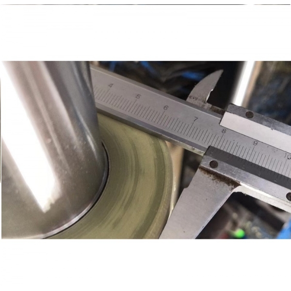 cylindrical brush roller