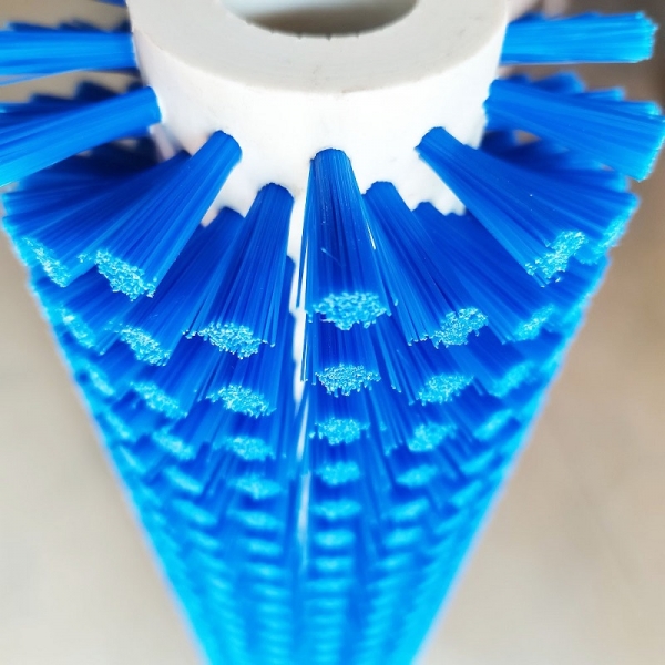 cylindrical vegetable cleaning brush