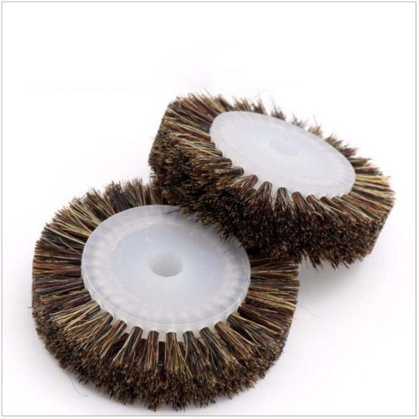 horsehair brush roller