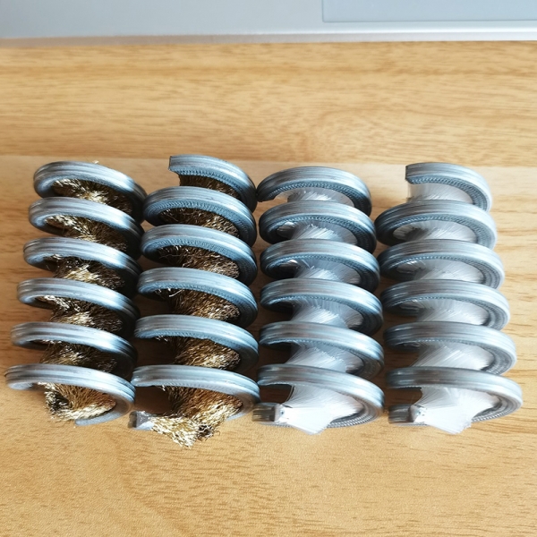 steel wire descaling brush